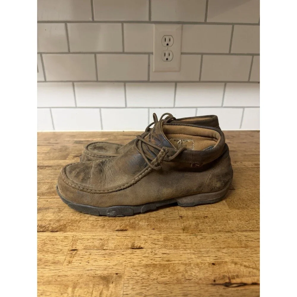 Men's Size 9 Twisted X Distressed Leather Lace Up Boots